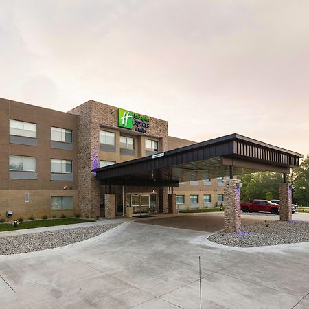 Holiday Inn Express & Suites - Portage By Ihg Екстериор снимка