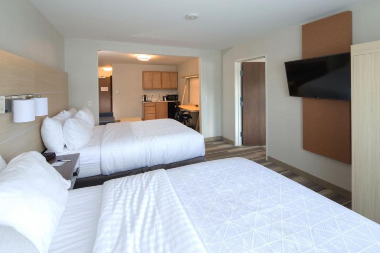 Holiday Inn Express & Suites - Portage By Ihg Екстериор снимка
