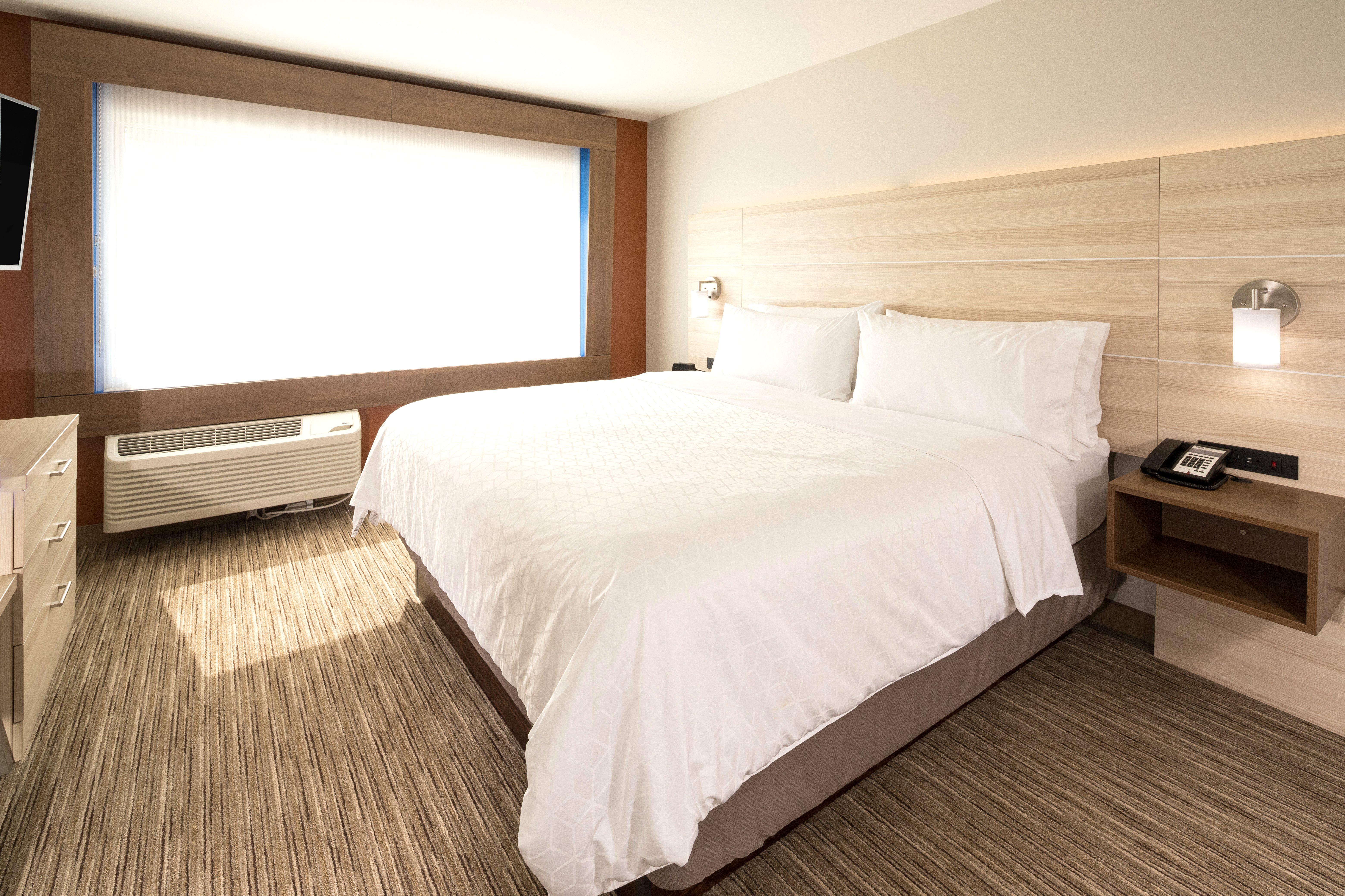 Holiday Inn Express & Suites - Portage By Ihg Екстериор снимка
