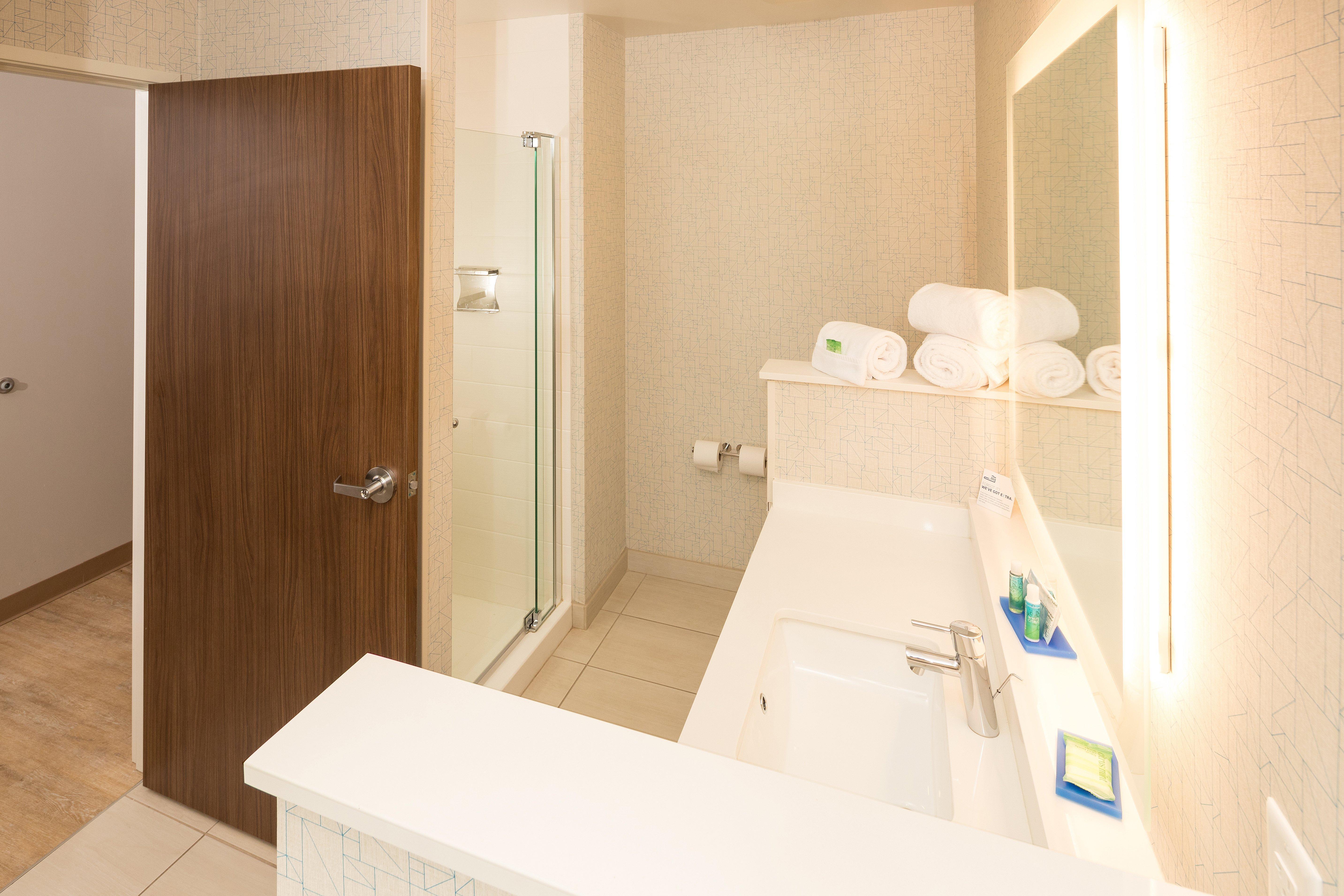 Holiday Inn Express & Suites - Portage By Ihg Екстериор снимка