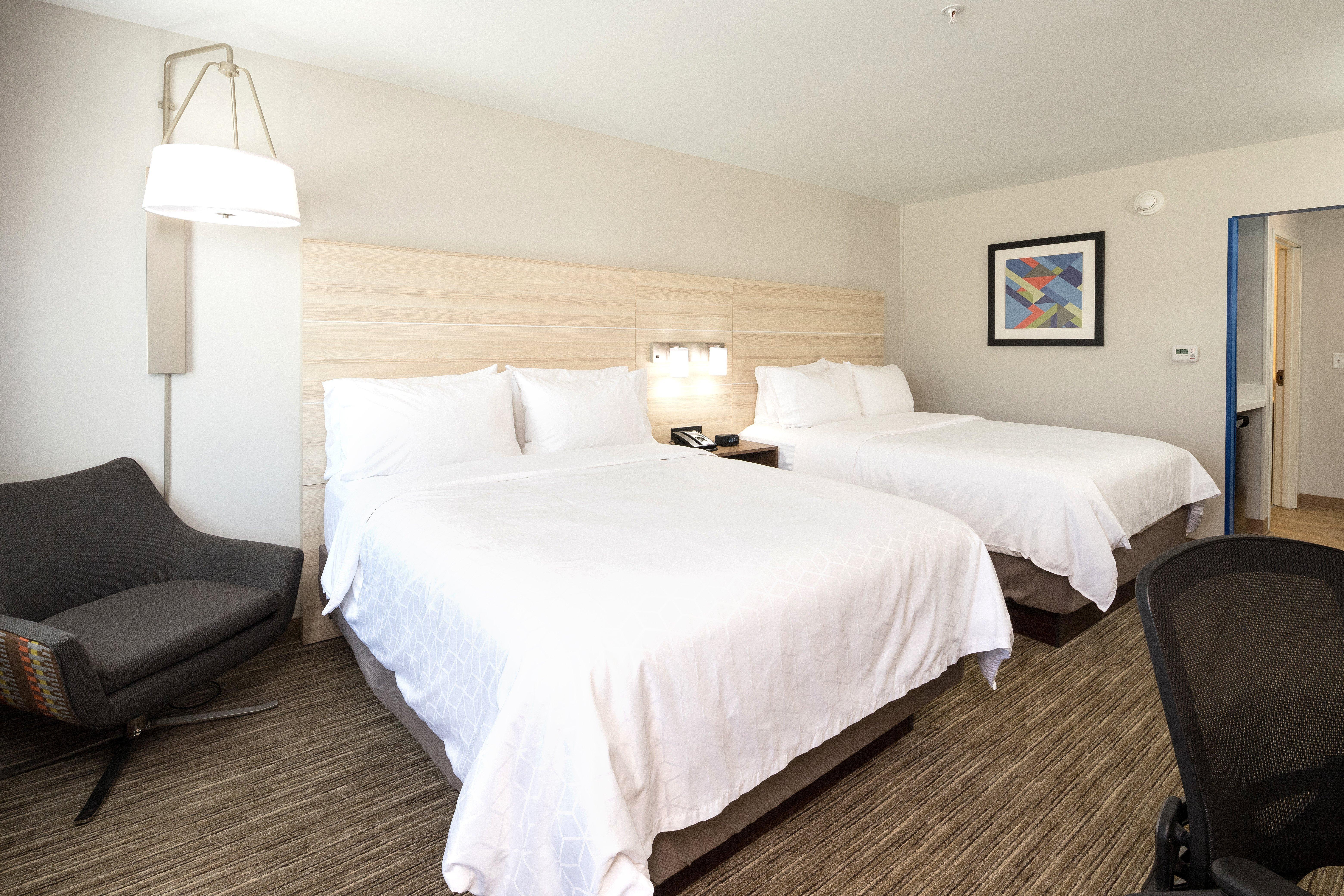 Holiday Inn Express & Suites - Portage By Ihg Екстериор снимка